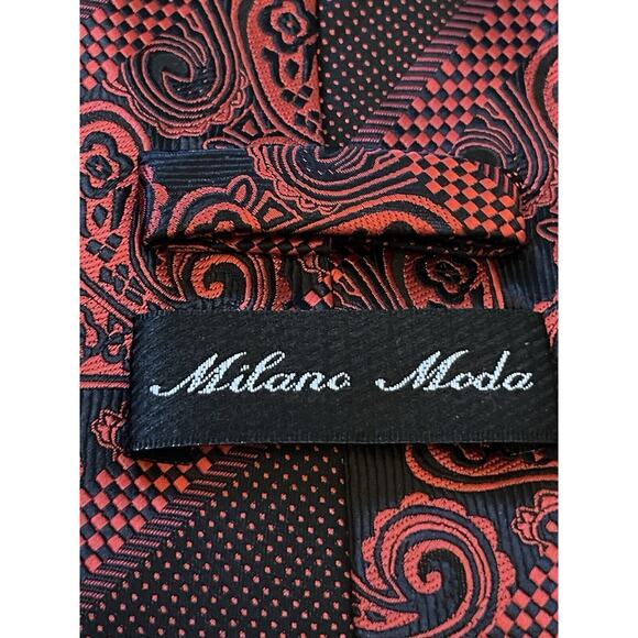 Milano Moda Red Black Hand Made 100% Polyester Men’s Neck Tie Made In China - Picture 8 of 9